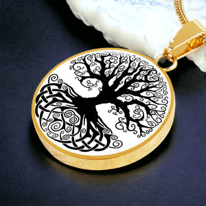 Luxury Graphic Circle Necklace