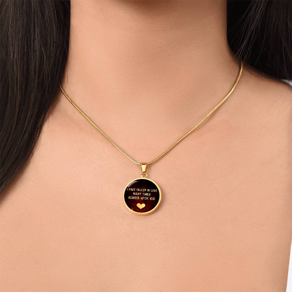 Luxury Graphic Circle Necklace - I have fallen in love