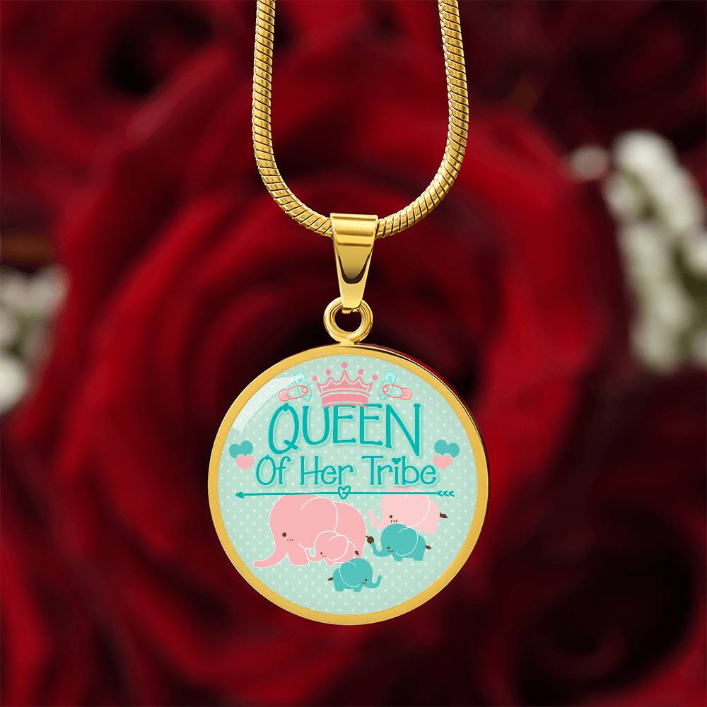 Luxury Graphic Circle Necklace - Queen of Her Tribe