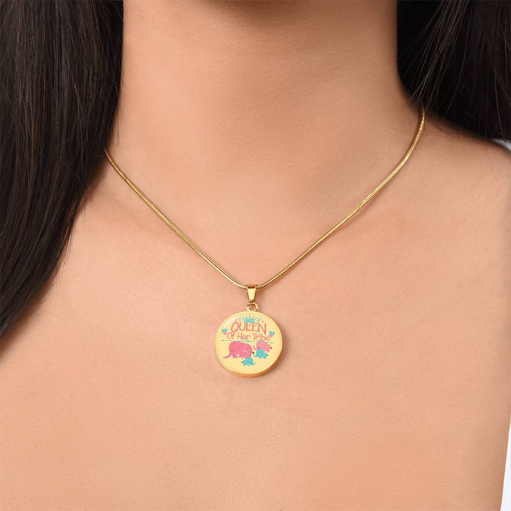 Luxury Graphic Circle Necklace - Queen of Her tribe