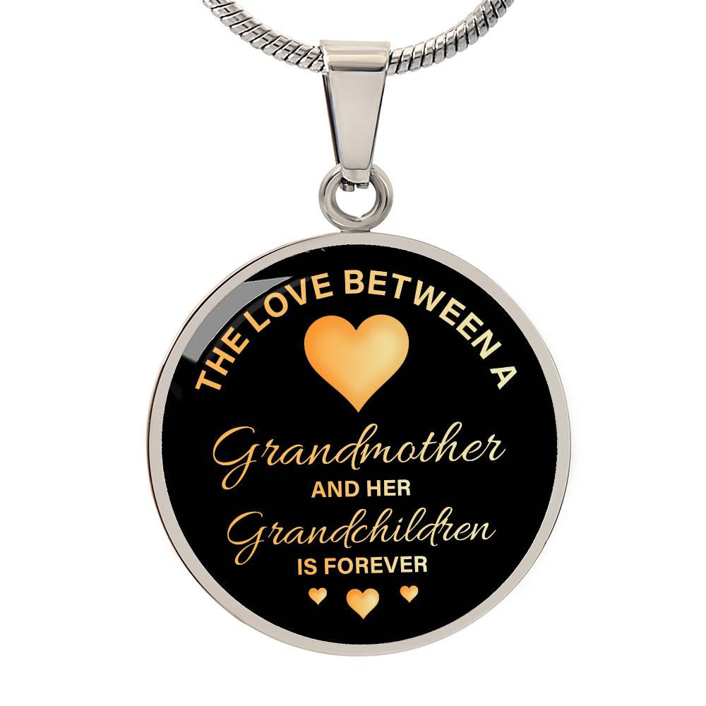 Luxury Graphic Circle Necklace - The love between a grandmother