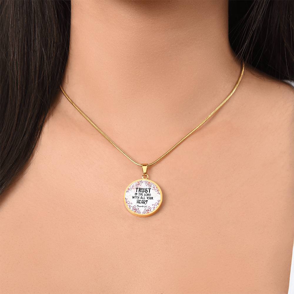 Luxury Graphic Circle Necklace - Trust in the lord