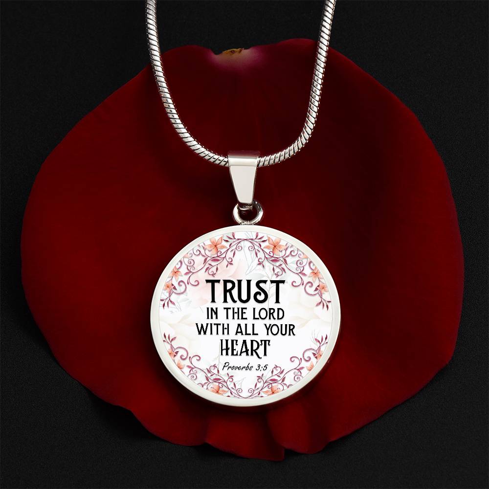 Luxury Graphic Circle Necklace - Trust in the lord