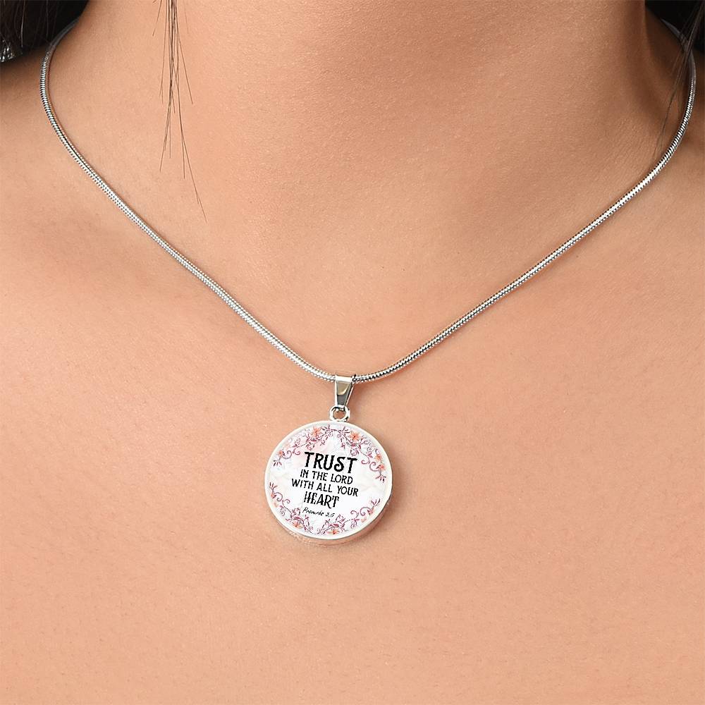 Luxury Graphic Circle Necklace - Trust in the lord