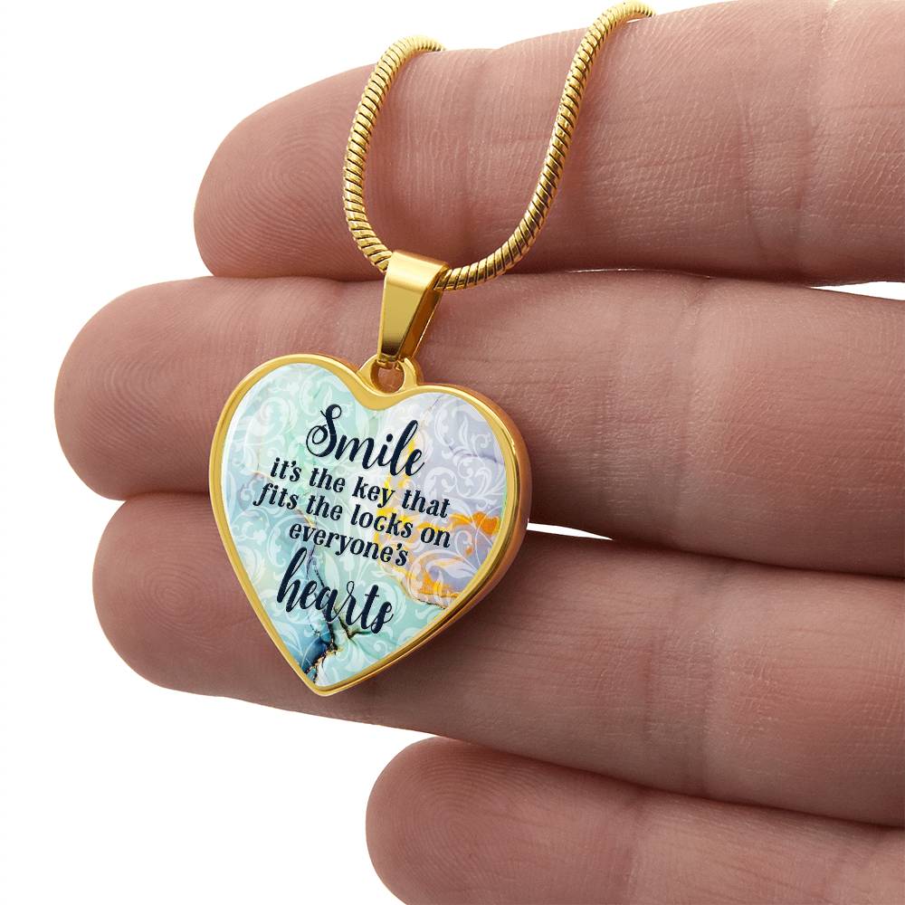 Luxury Graphic Heart Necklace - Smile