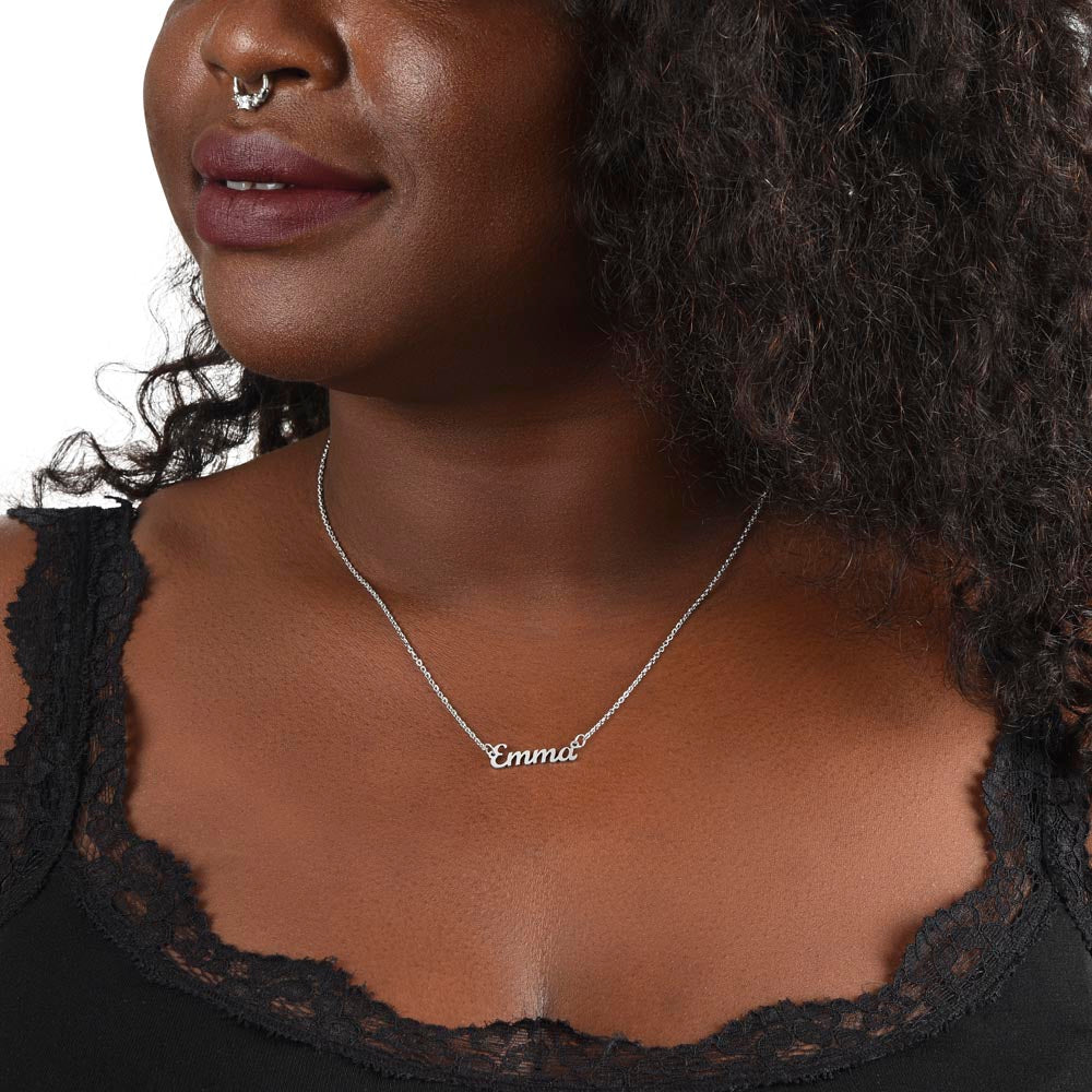 Personalized Name Necklace for Wife – Anniversary, Birthday, or Holiday Gift