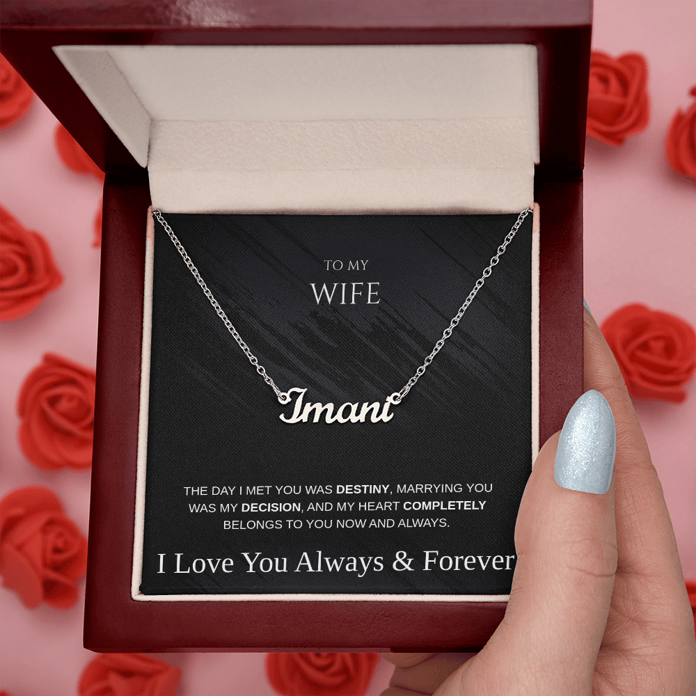 Personalized Name Necklace for Wife – Anniversary, Birthday, or Holiday Gift